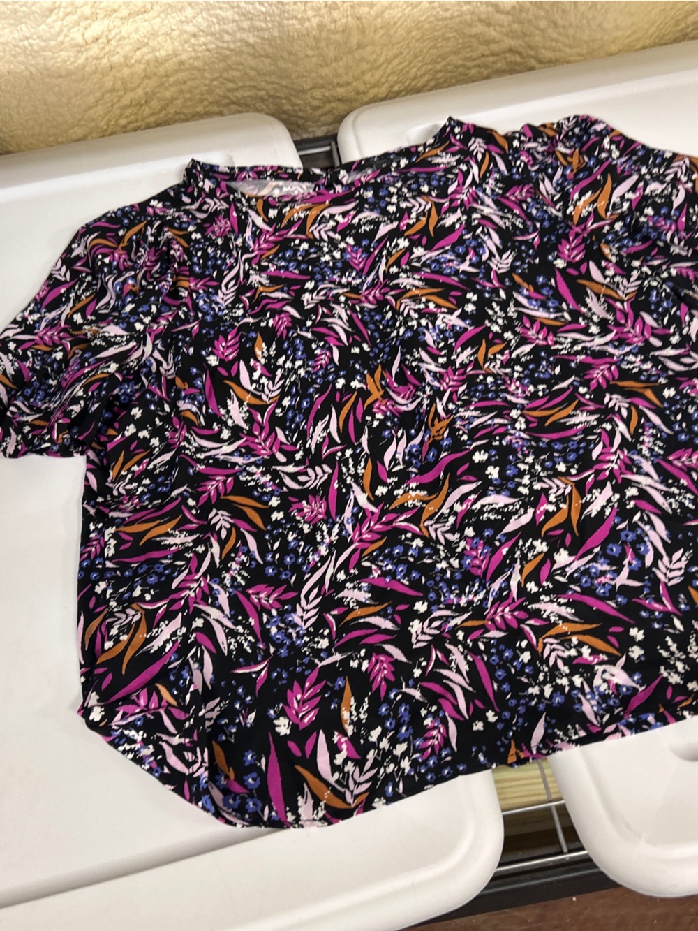 Ann Taylor Floral Print Blouse size petite medium